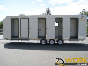 shower-toilet-laundry-5  