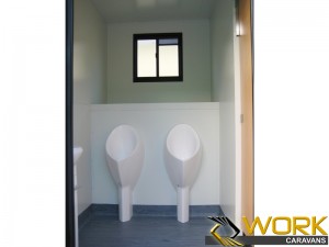 shower-toilet-laundry-8  